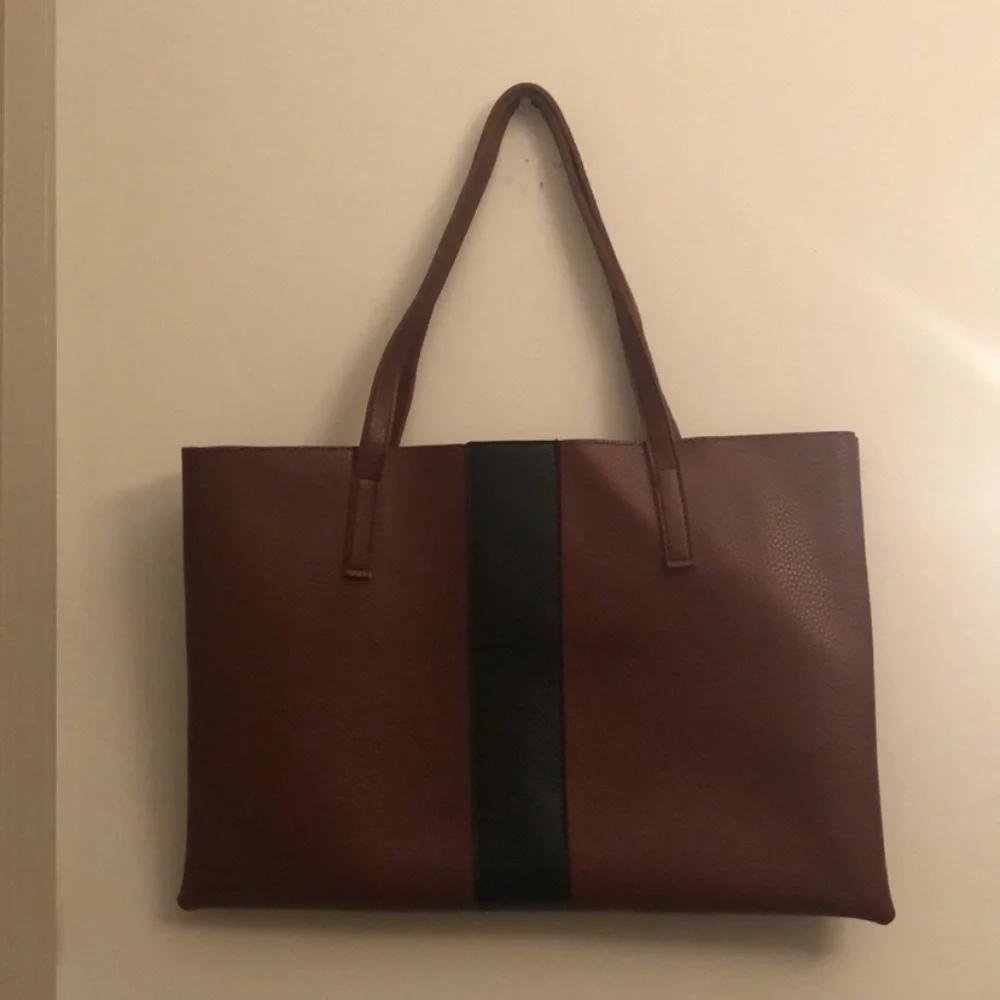 Vince Camuto Vegan Leather Tote Bag - Picture 2 of 6